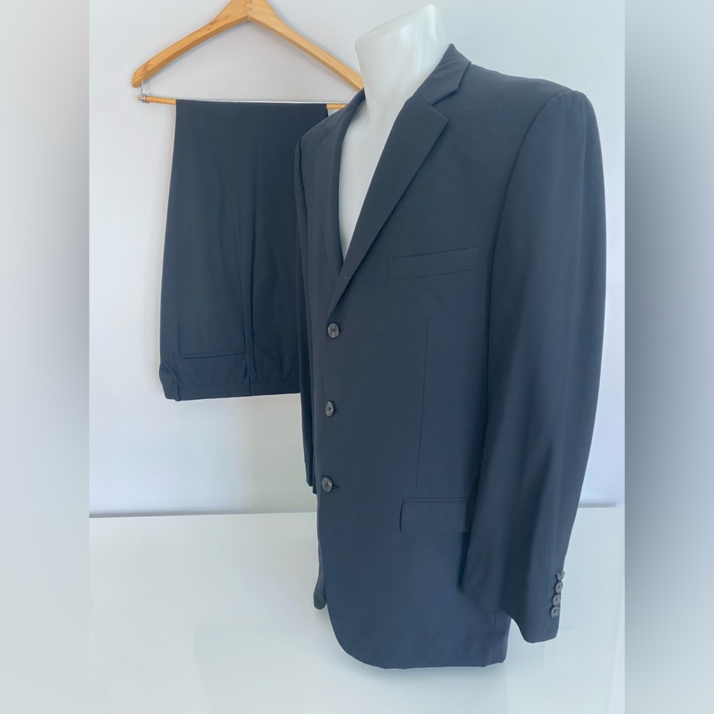 Gucci suit